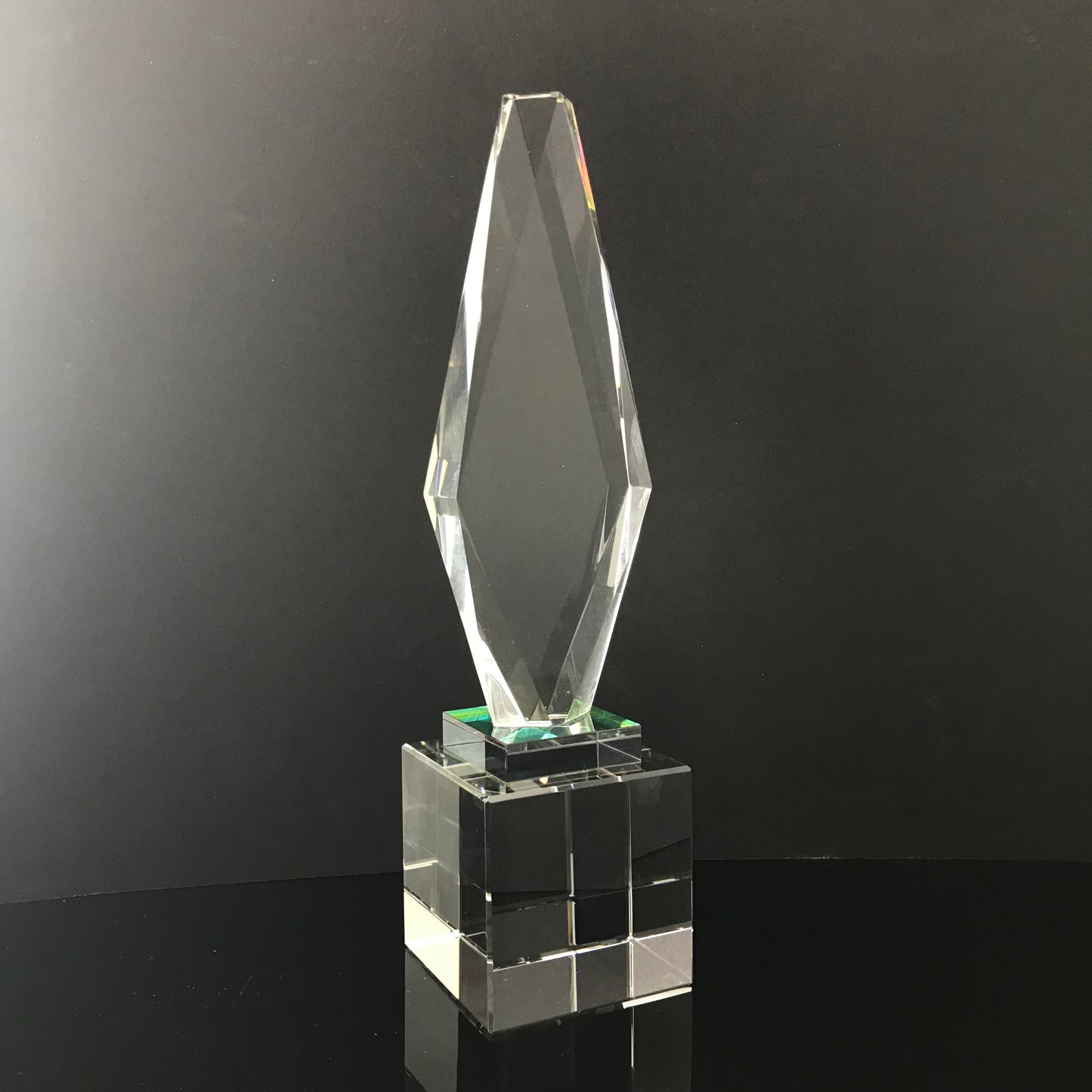 Apex Plate Crystal Trophy Award