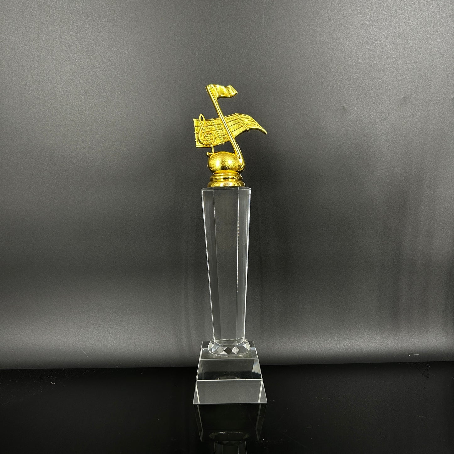Aurum Harmony Trophy Award