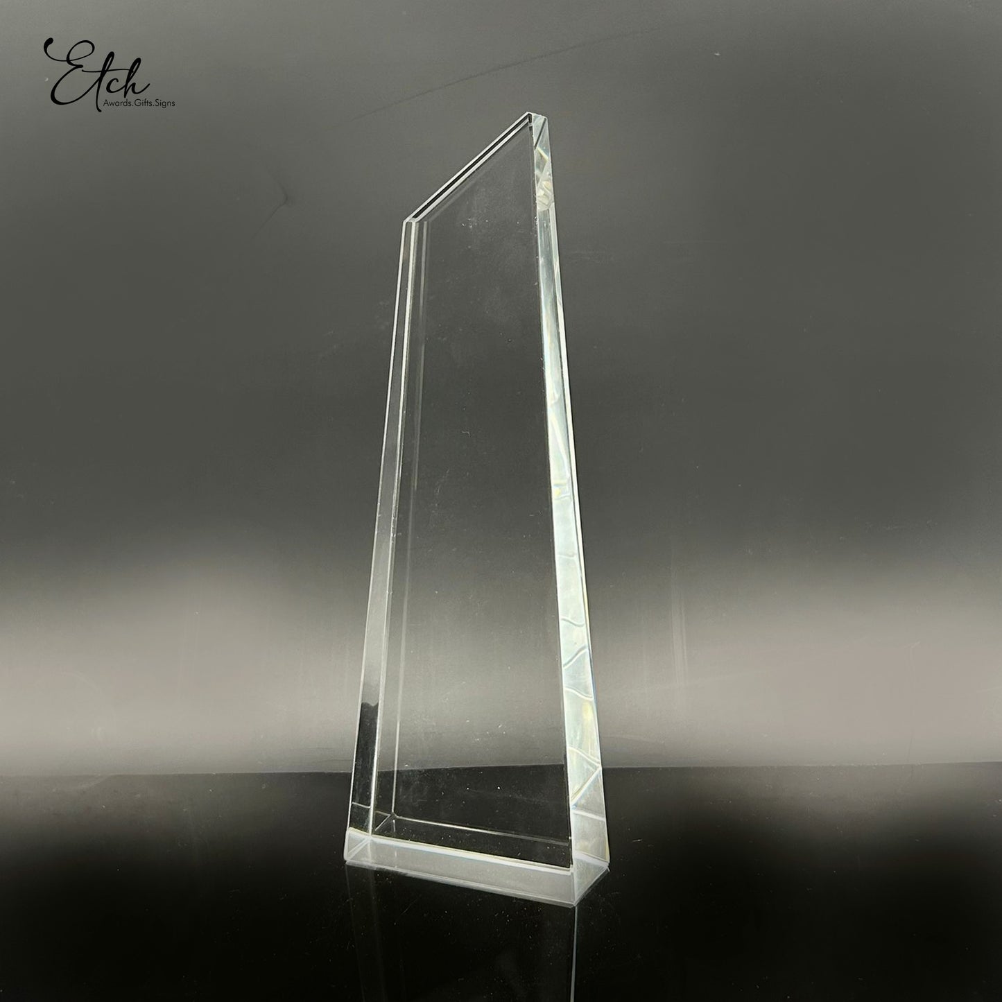 Clear Edge Apex Award with Clear Base