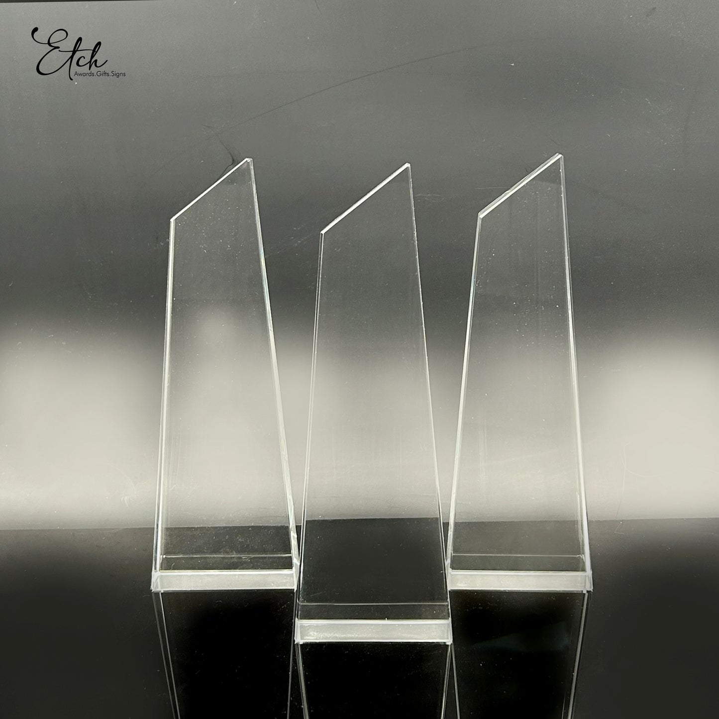 Clear Edge Apex Award with Clear Base