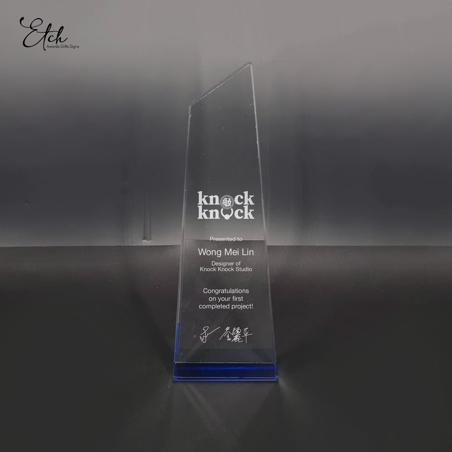 Clear Edge Apex Award with Colored Base