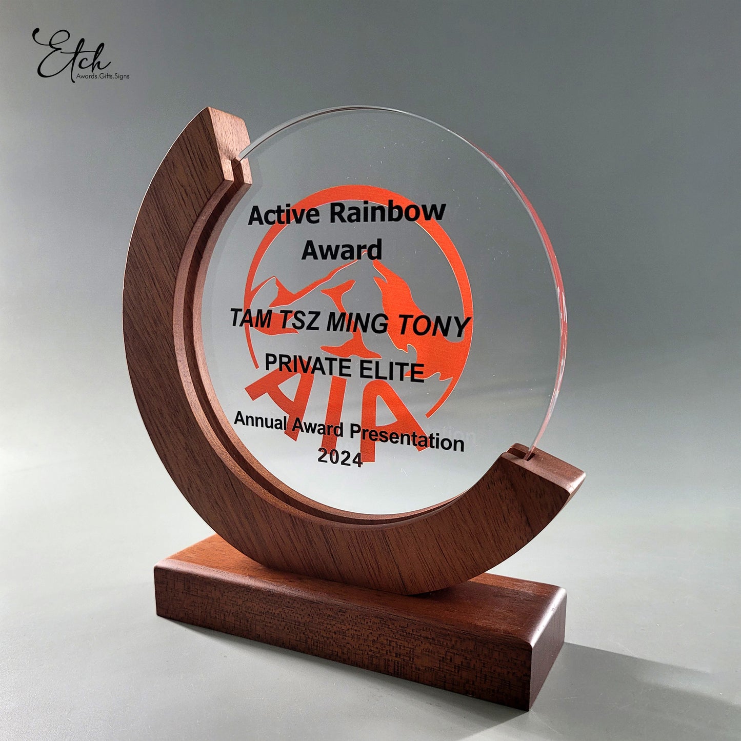 Elite Wooden Circle Award