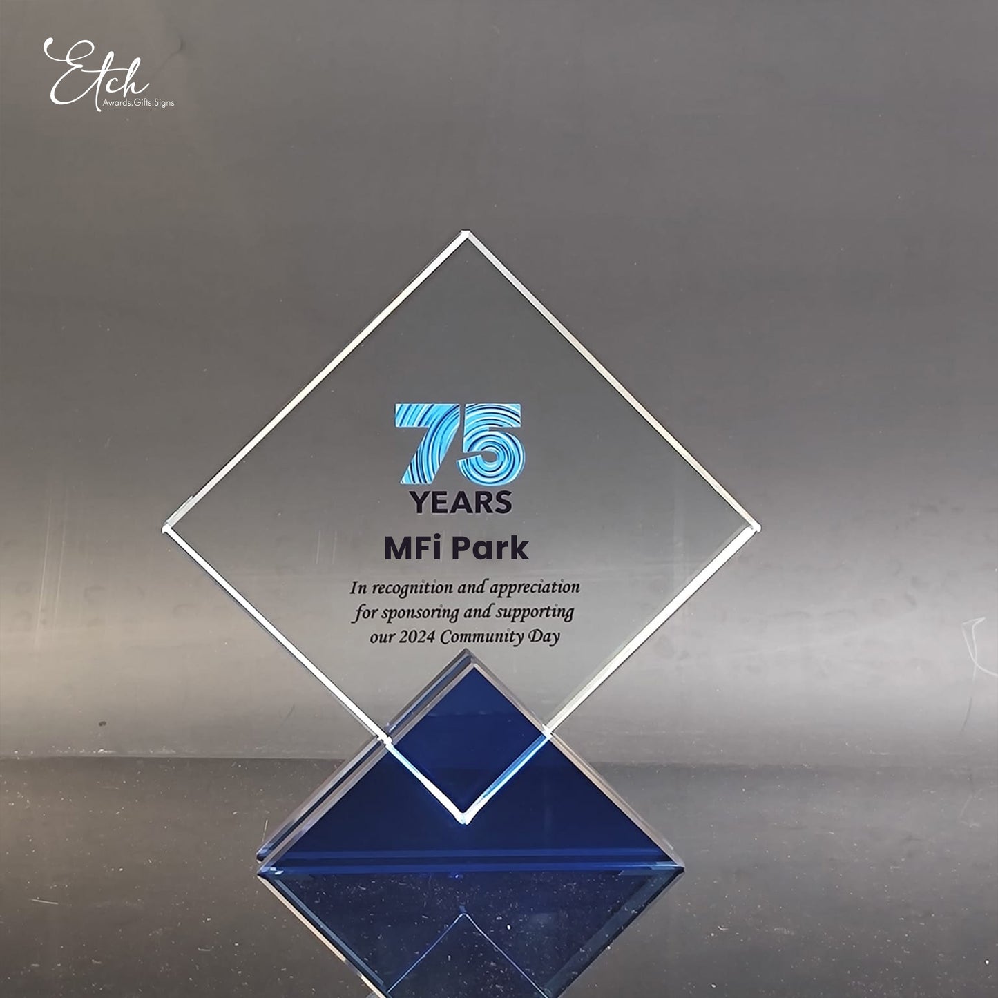 5" Diamond Crystal Trophy Award with Blue Base