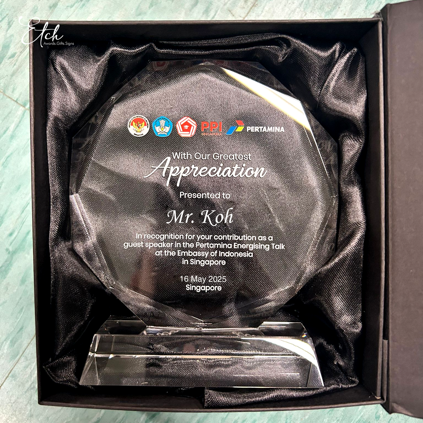 Octagon Crystal Trophy Award